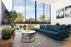 Bright and Trendy 2-story Bankers Hill Condo